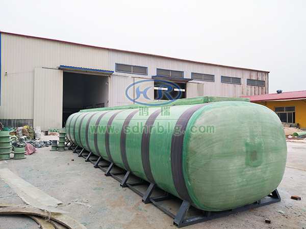 玻璃鋼運(yùn)輸罐